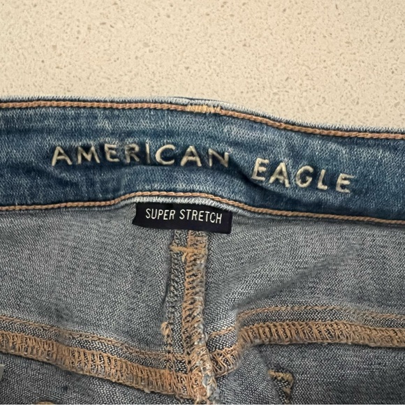 🔥2/$50🔥 Wide Leg Light Wash Jeans - Picture 2 of 8